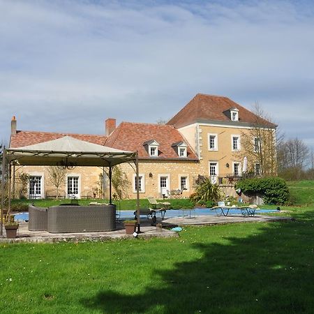 Moulin De Morance Bed & Breakfast Ecommoy Exterior photo
