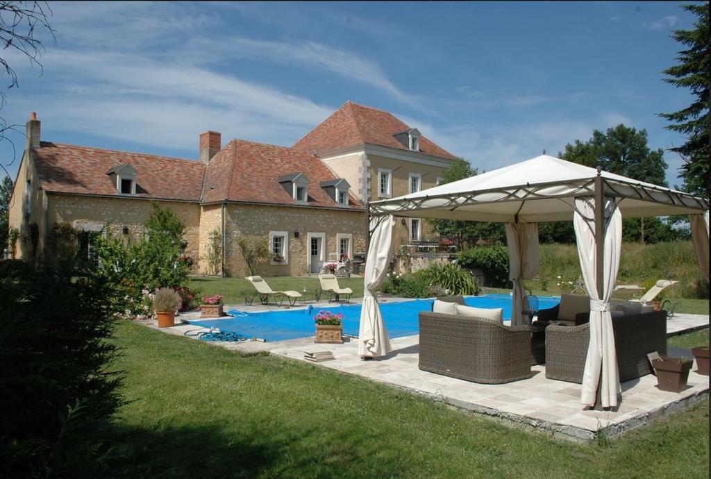 Moulin De Morance Bed & Breakfast Ecommoy Exterior photo